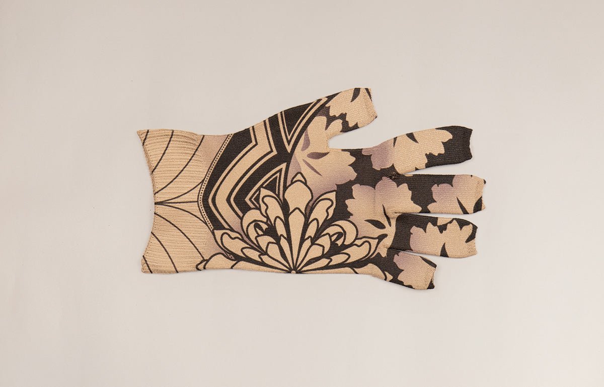 Gatsby Beige Gradient Compression Glove