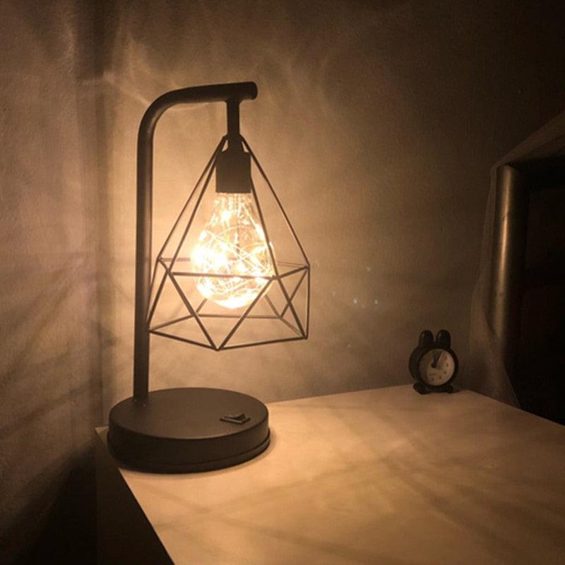 Retro Iron Art Minimalist Table Lamp Reading Lamp Vintage Night Lamp for Bar Bedroom Bedside Lighting Home Deco Lamp Bedside New Cute Study Lamps for Bedroom Décor